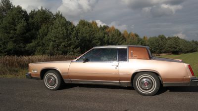 Samochód do ślubu - Siewierz złoty Cadillac Eldorado Biarritz