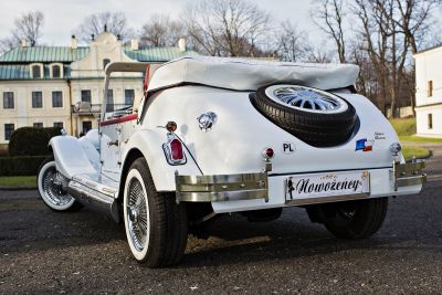Samochód do ślubu - Będzin biały Alfa Romeo Nestor Baron 