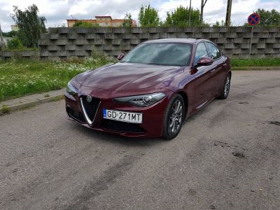 Samochód do ślubu - Wejherowo czerwony Alfa Romeo Giulia 2,0