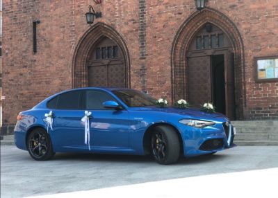 Samochód do ślubu - Gdańsk niebieski Alfa Romeo Giulia Veloce 2.o TBi