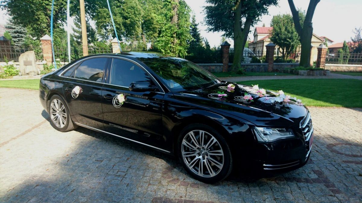 Samochód do ślubu - Płock czarny Audi A8 
