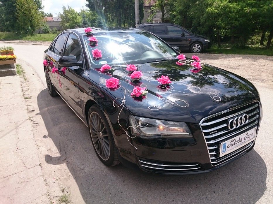 Samochód do ślubu - Rożnów czarny Audi A8 d4  3.0