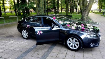 Samochód do ślubu - Kazimierza Wielka czarny Audi A5 