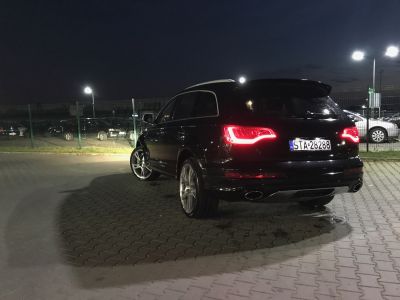 Samochód do ślubu - Pyrzowice czarny Audi Q7 6.0 V12 500KM