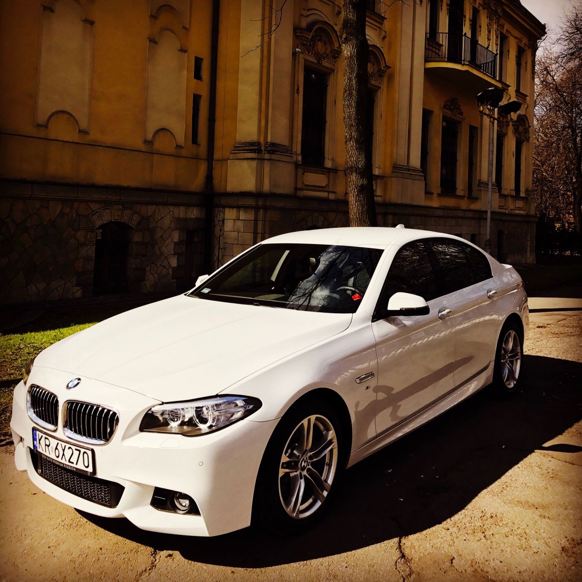 Samochód do ślubu - Kraków biały BMW F10 520