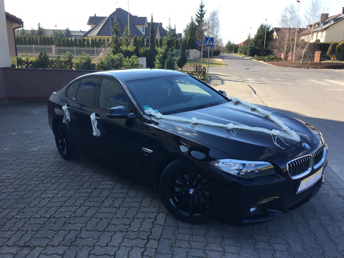 Samochód do ślubu - Szczecin czarny BMW 5 MPAKIET 3,0