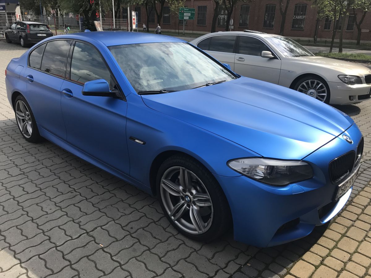 Samochód do ślubu - Gliwice niebieski BMW 530 M-Pakiet  