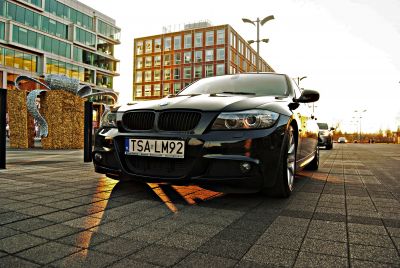 Samochód do ślubu - Sandomierz czarny BMW 3 330