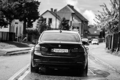 Samochód do ślubu - Jastrzębie-Zdrój czarny BMW 328i 300 KM