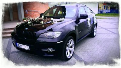 Samochód do ślubu - Trojany czarny BMW CZARNE BMW X6 35d 5 osobowe do ślubu 
