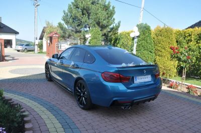 Samochód do ślubu - Kisielówka niebieski BMW 430i performance 