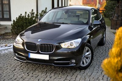 Samochód do ślubu - Kraków szary BMW 535i GT 