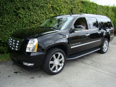 Samochód do ślubu - Olsztyn czarny Cadillac Escallade ESV czarny 