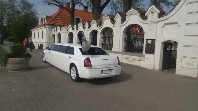 Samochód do ślubu - Lublin biały Chrysler 300 C 