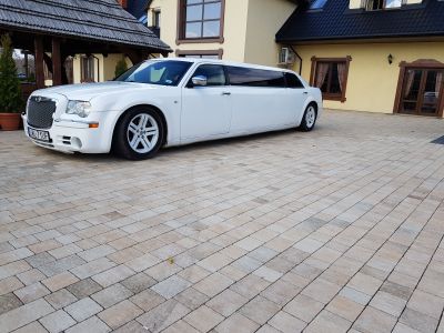 Samochód do ślubu - Lublin biały Chrysler 300 C 