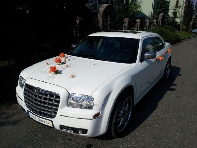 Samochód do ślubu - Olsztyn biały Chrysler 300C 
