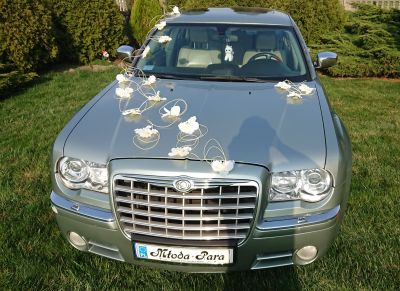 Samochód do ślubu - Kielce srebrny Chrysler 300C 5.7 Hemi
