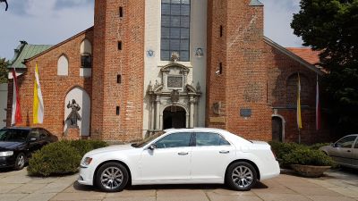 Samochód do ślubu - Gdańsk biały Chrysler 300C 