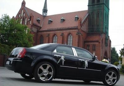 Samochód do ślubu - Żory czarny Chrysler 300C 