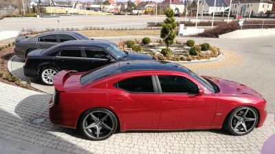 Samochód do ślubu - Gogolin czerwony Dodge Charger SRT8 6,1 Hemi