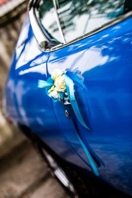 Samochód do ślubu - Skoczów niebieski Dodge Charger 