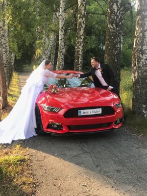 Samochód do ślubu - Dzierzoniow czerwony Ford Mustang 