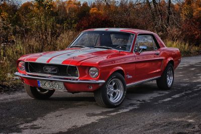 Samochód do ślubu - Katowice czerwony Ford Mustang V8 4,7