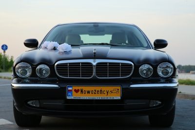 Samochód do ślubu - Kielce czarny Jaguar XJ8 3,5