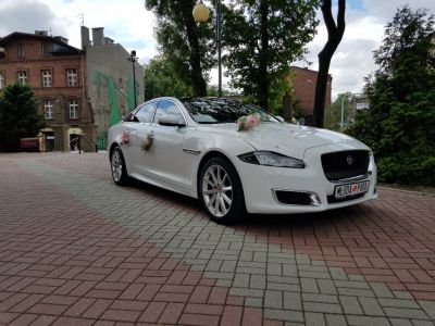 Samochód do ślubu - Wieliczka biały Jaguar XJ 