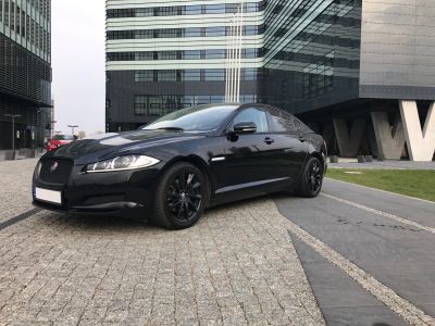 Samochód do ślubu - Gdynia czarny Jaguar XF 3.0