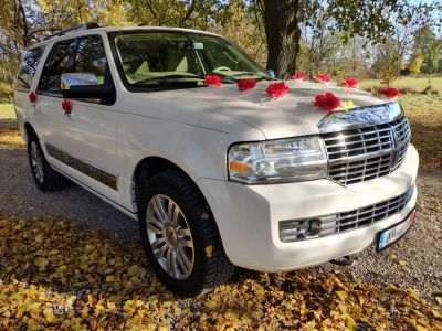 Samochód do ślubu - Rudna biały Lincoln Navigator 5,4l V8