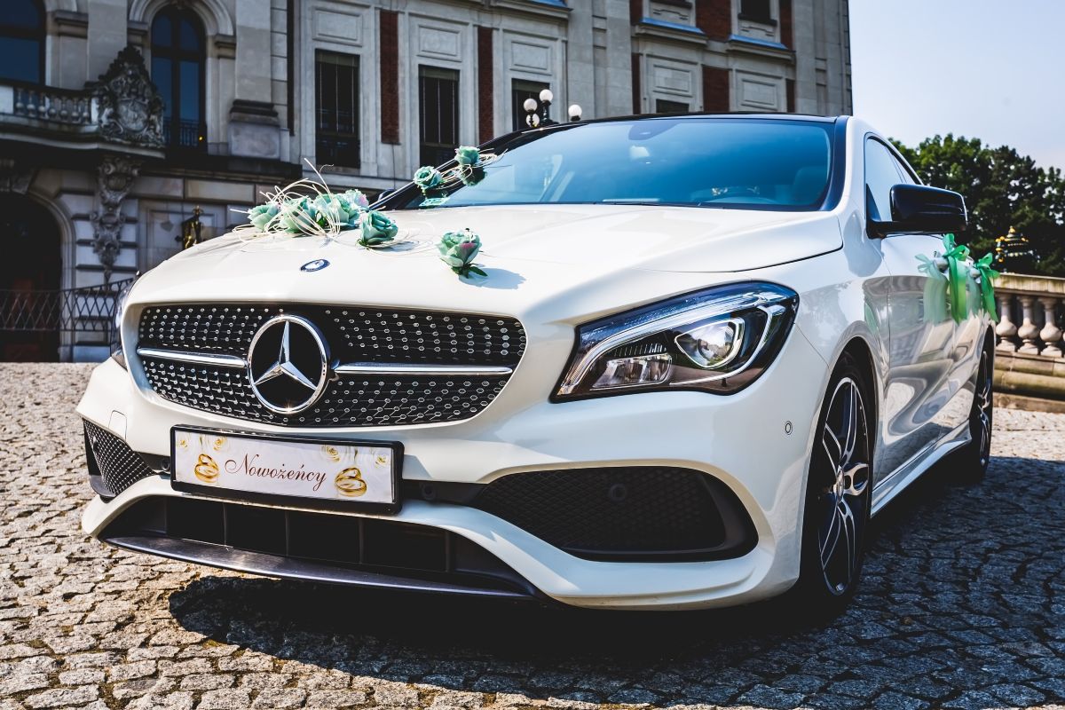 Samochód do ślubu - Bielsko-Biała biały Mercedes-Benz CLA 