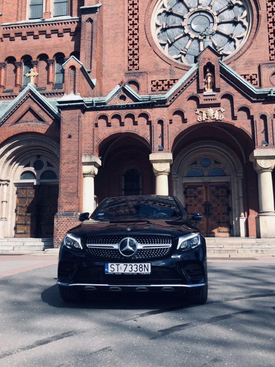 Samochód do ślubu - Katowice czarny Mercedes-Benz glc coupe 