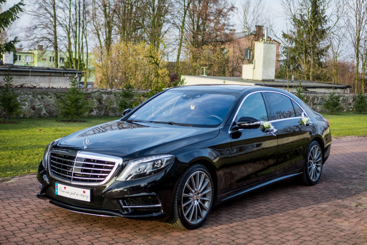 Samochód do ślubu - Radom czarny Mercedes-Benz S Klasa 