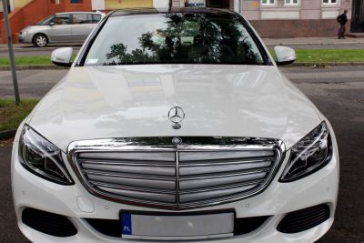 Samochód do ślubu - Bydgoszcz biały Mercedes-Benz C 
