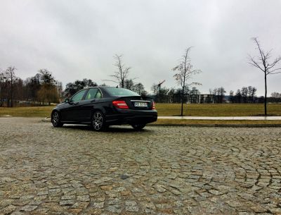 Samochód do ślubu - Iława czarny Mercedes-Benz   C Klasa Pakiet AMG 2,0
