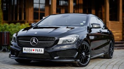 Samochód do ślubu - Kraków czarny Mercedes-Benz CLA Edition  pakiet AMG