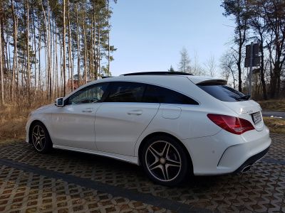 Samochód do ślubu - Szczecin biały Mercedes-Benz CLA 200 Shooting Brake 