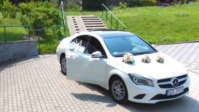 Samochód do ślubu - Elbląg biały Mercedes-Benz CLA 200 