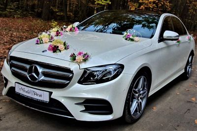 Samochód do ślubu - Zblewo biały Mercedes-Benz E 200 AMG 