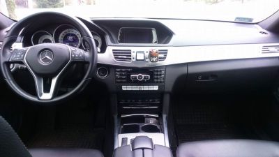 Samochód do ślubu - Jabłonowo Pomorskie brązowy Mercedes-Benz E220 