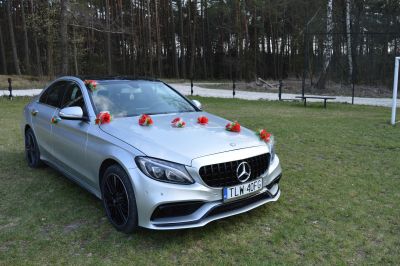 Samochód do ślubu - Włoszczowa srebrny Mercedes-Benz c300 2.0