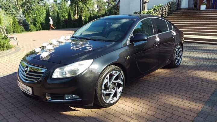 Samochód do ślubu - Trojany czarny Opel Insignia 