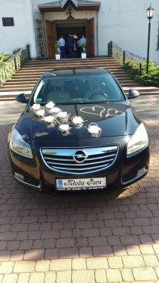 Samochód do ślubu - Trojany czarny Opel Insignia 