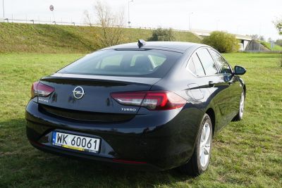 Samochód do ślubu - Poznań granatowy Opel Insignia B 