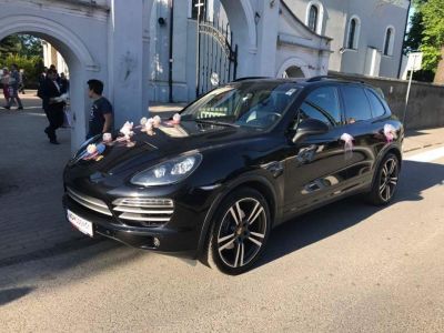 Samochód do ślubu - Rawa Mazowiecka czarny Porsche Cayenne 3.0