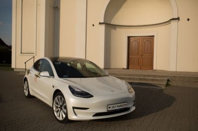 Samochód do ślubu - Warszawa biały Tesla Model 3 