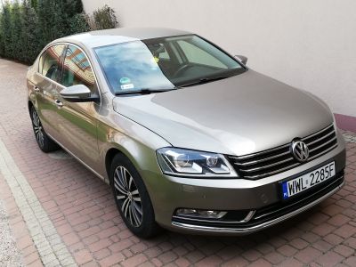 Samochód do ślubu - Zabki brązowy Volkswagen Passat  2.0