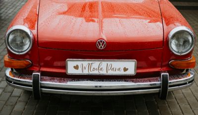Samochód do ślubu - Gdańsk pomarańczowy Volkswagen TL 1600 Typ 3 Fastback 